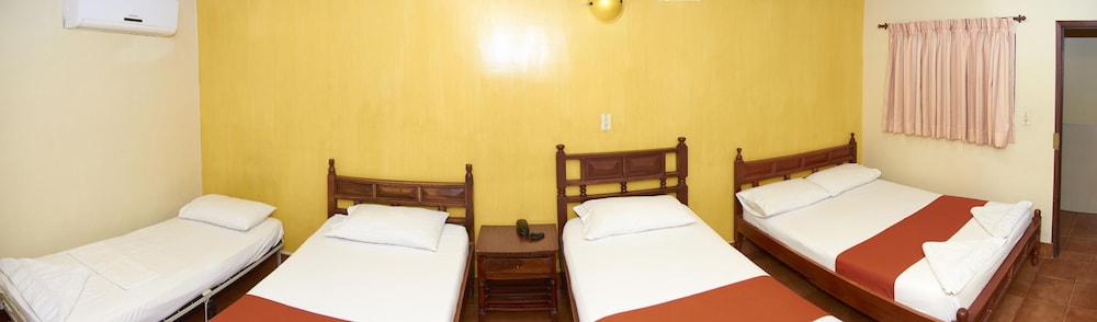 Quadruple Room photo 2