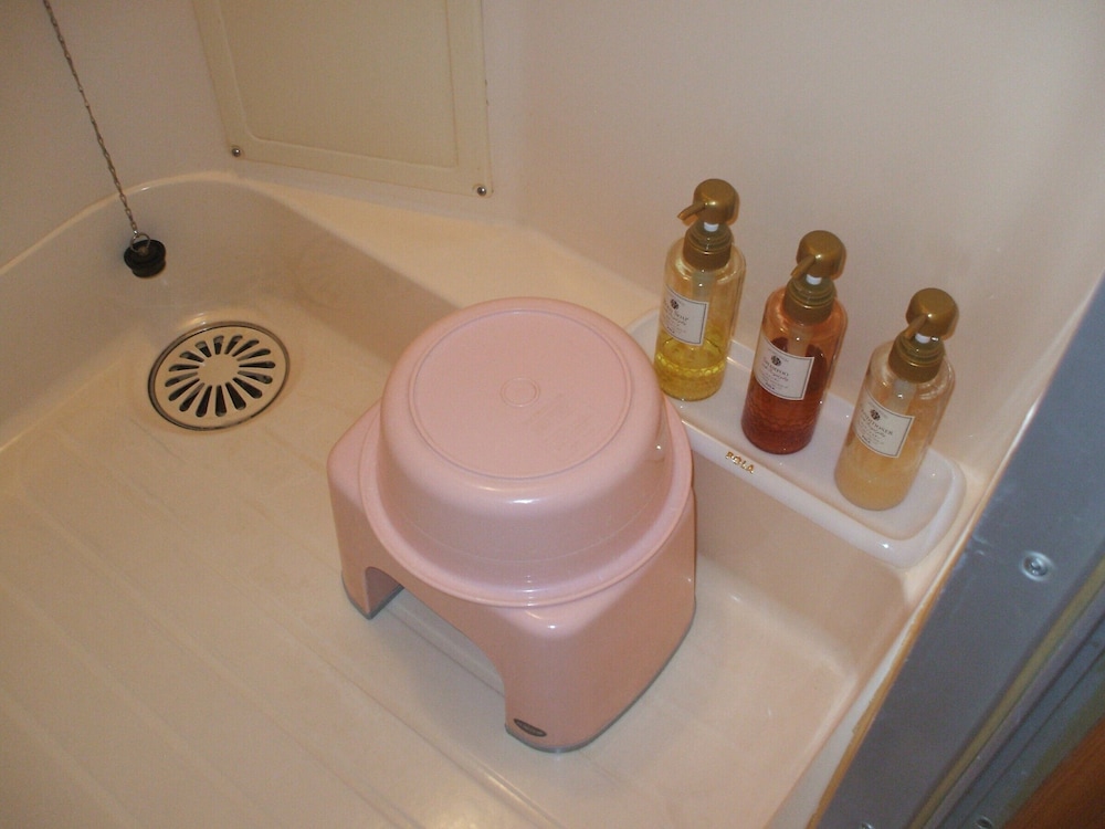 Standard Japanese Style Room for 5 People, Non Smoking photo 3