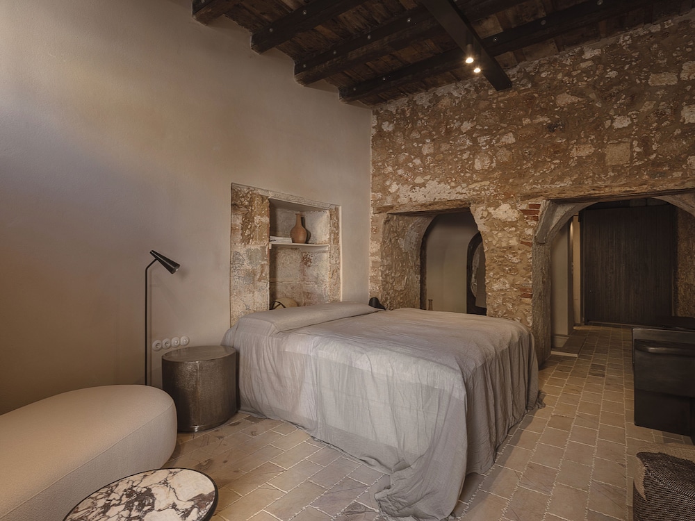 Signature Room, 1 King Bed, City View
