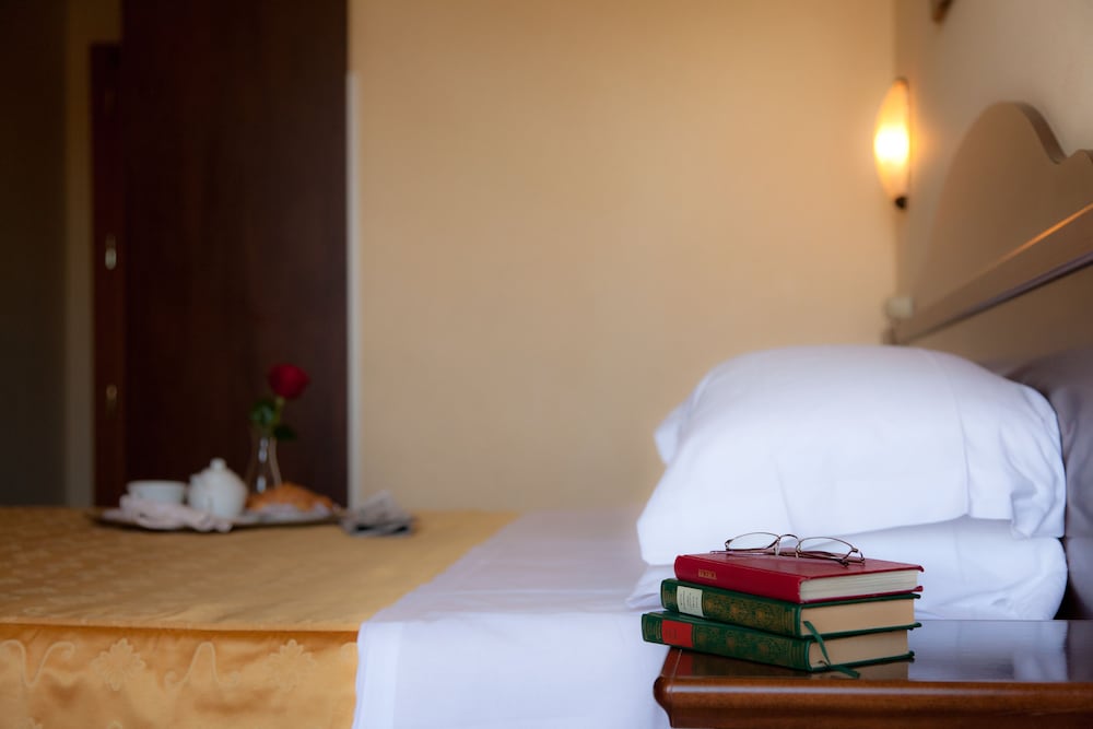 Single Room photo 1
