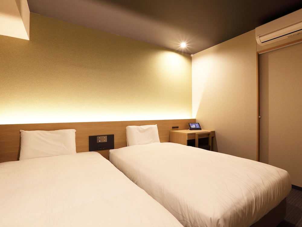 Superior Twin Room - Photo 3