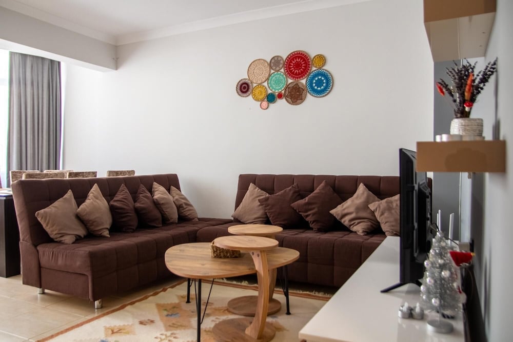 Apartment photo 1