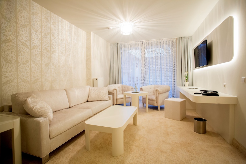 Superior Suite photo 2