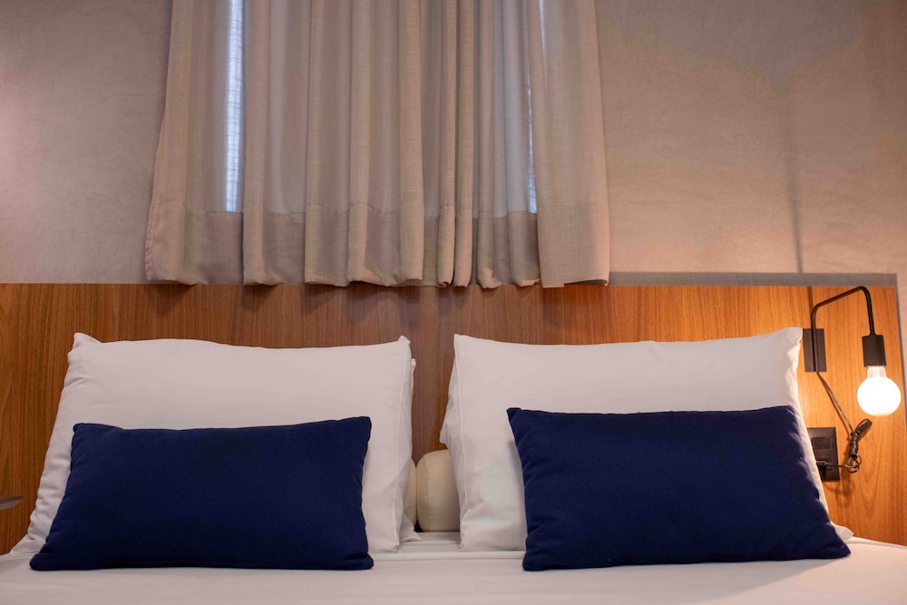 Basic Double Room - Photo 7