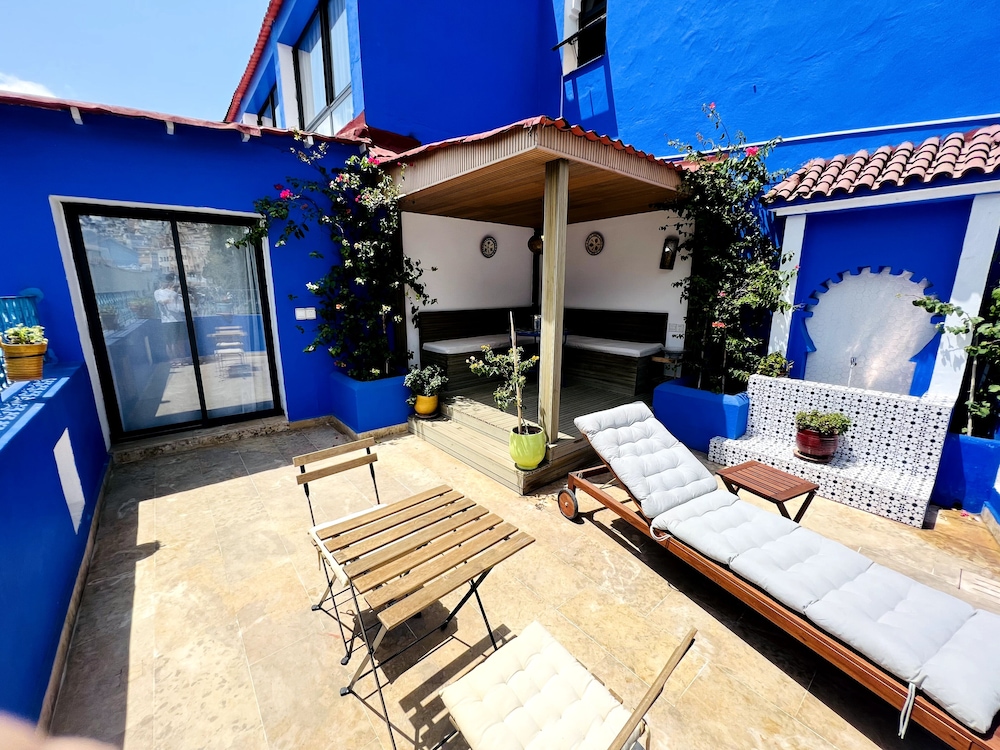 Junior Suite with balcony - Photo 5