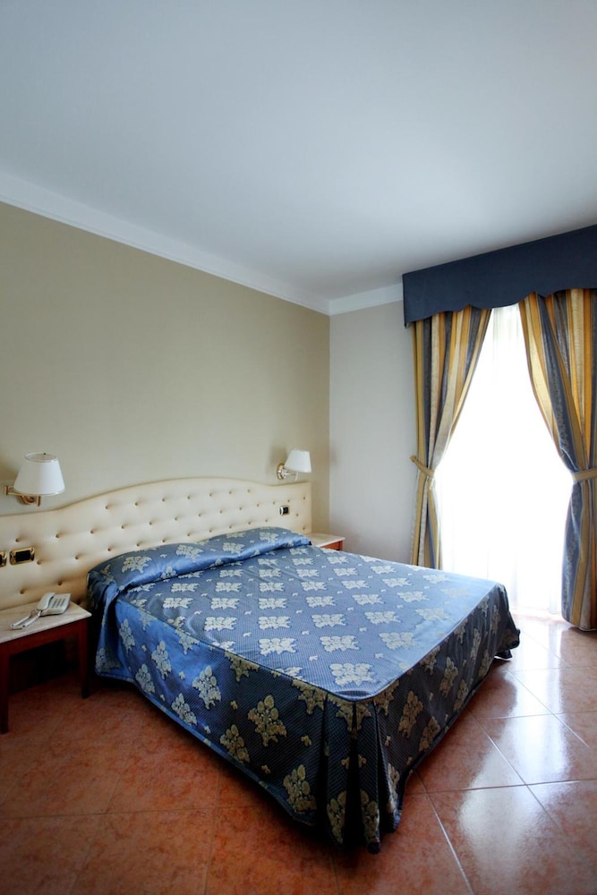 Quadruple Room photo 3