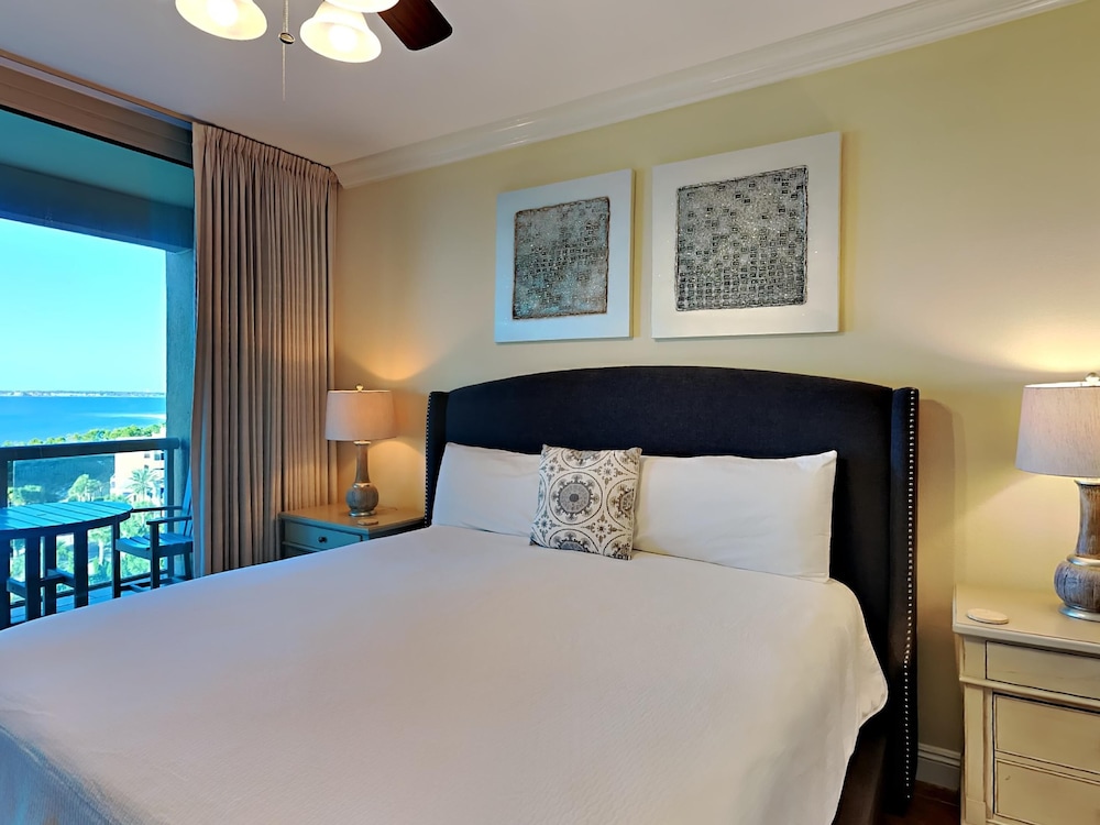 Condo, Multiple Beds, Balcony, Ocean View (#1-805 - No Pets) photo 2