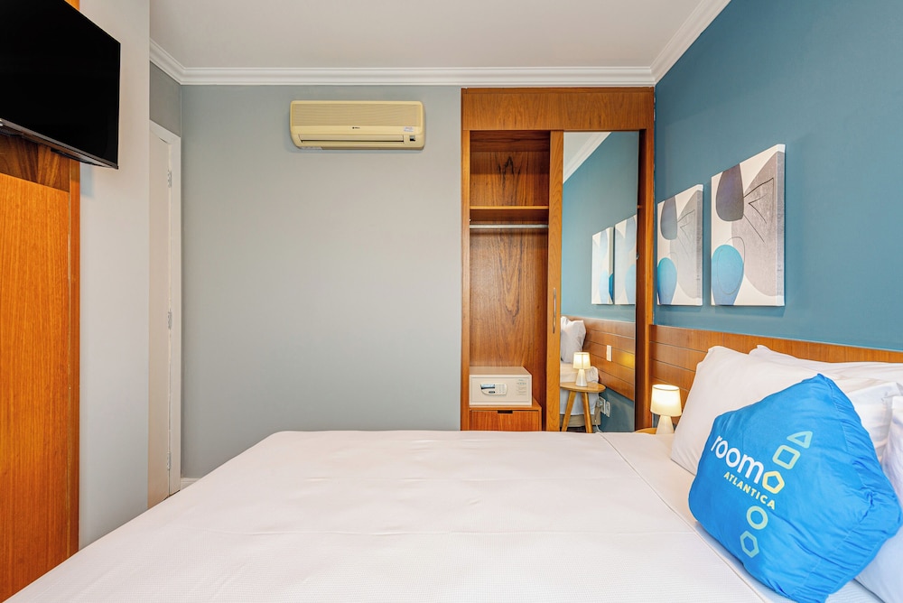 Superior Suite, 1 Queen Bed with Sofa bed