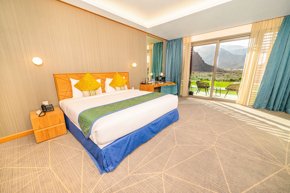 Luxury Suite photo 3