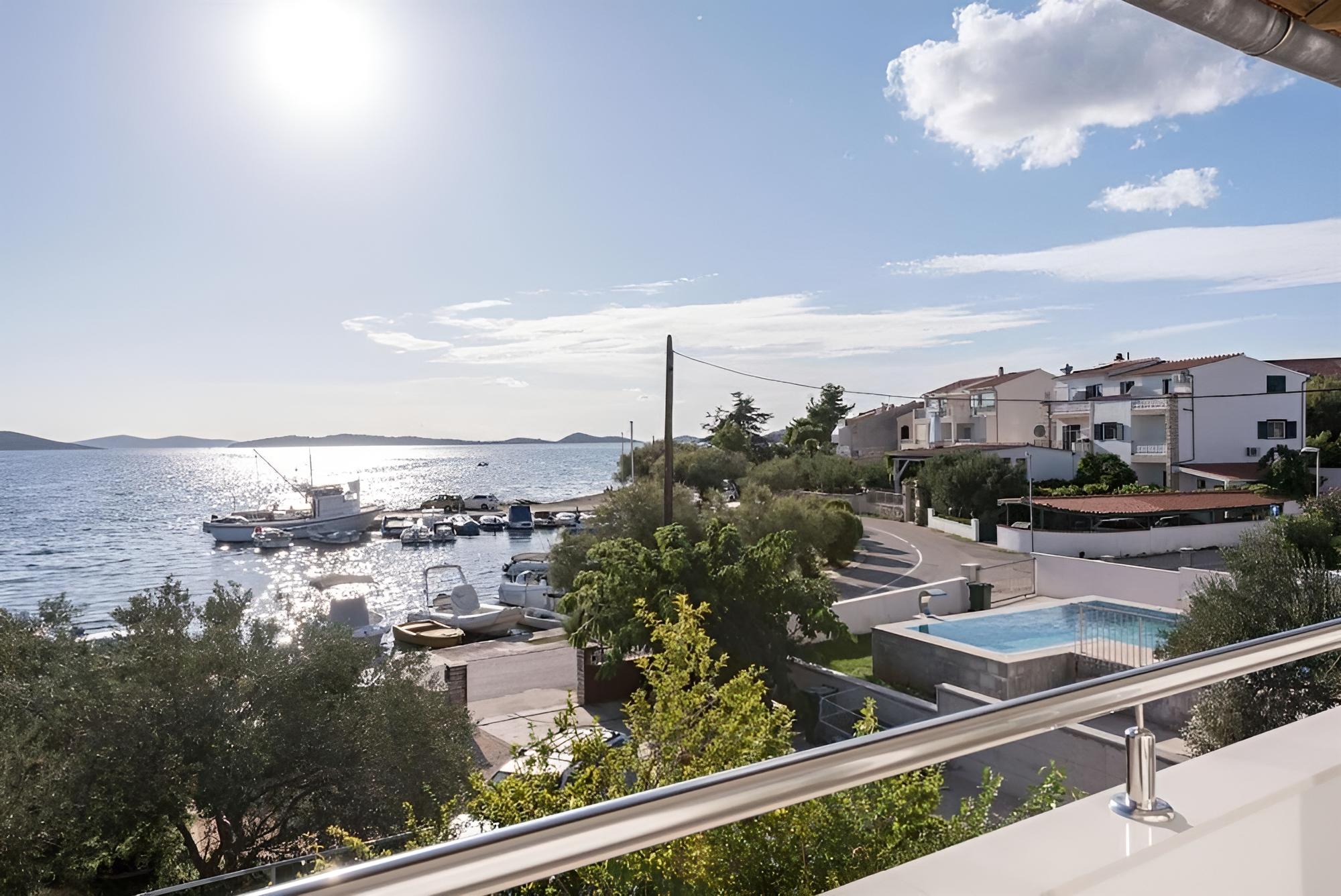 Apartment (Ante - 10 m from sea - A1(6))