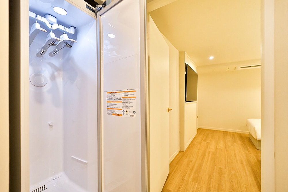 Family Suite - Photo 8