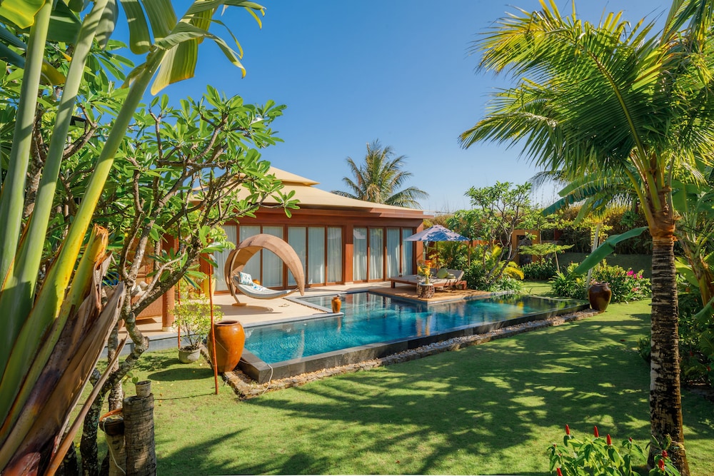 Hideaway Deluxe Pool Villa - All Spa Inclusive photo 2