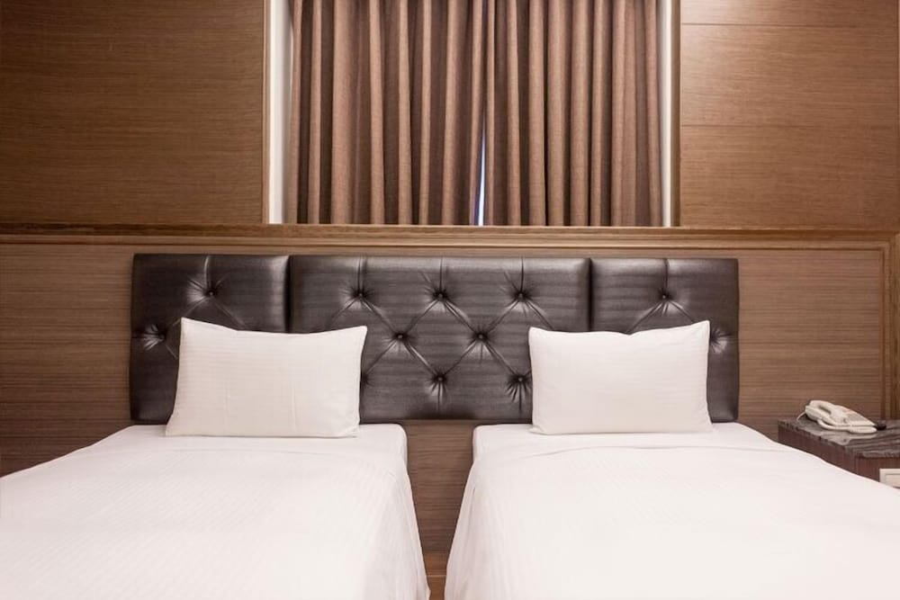 Standard Twin Room photo 2