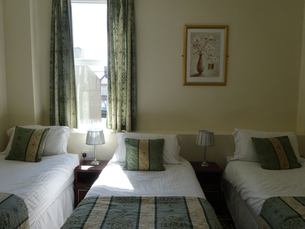 Triple Room photo 3