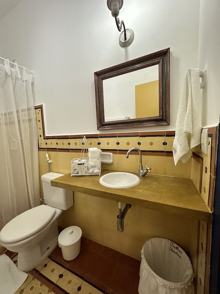 Room photo 2