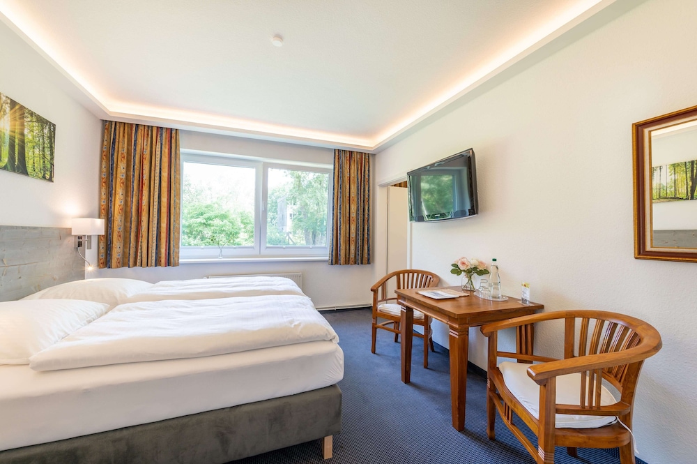 Classic Quadruple Room, 2 Bedrooms, Non Smoking photo 1