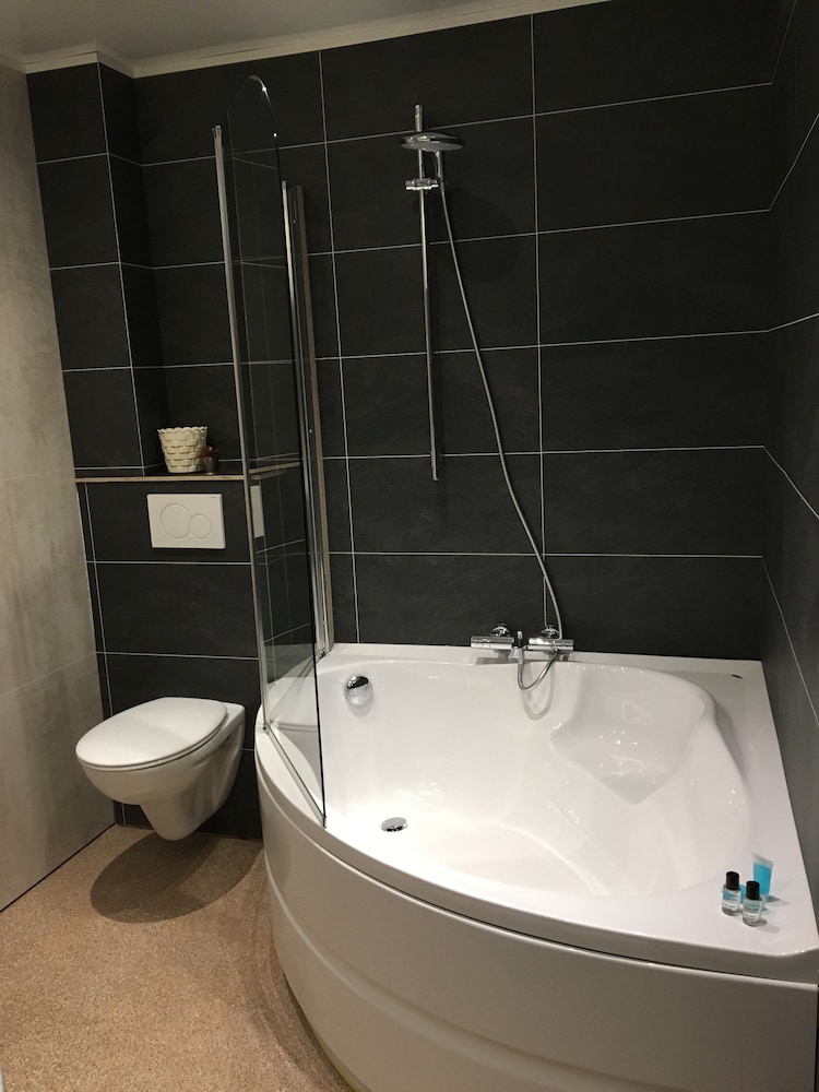 Suite photo 2