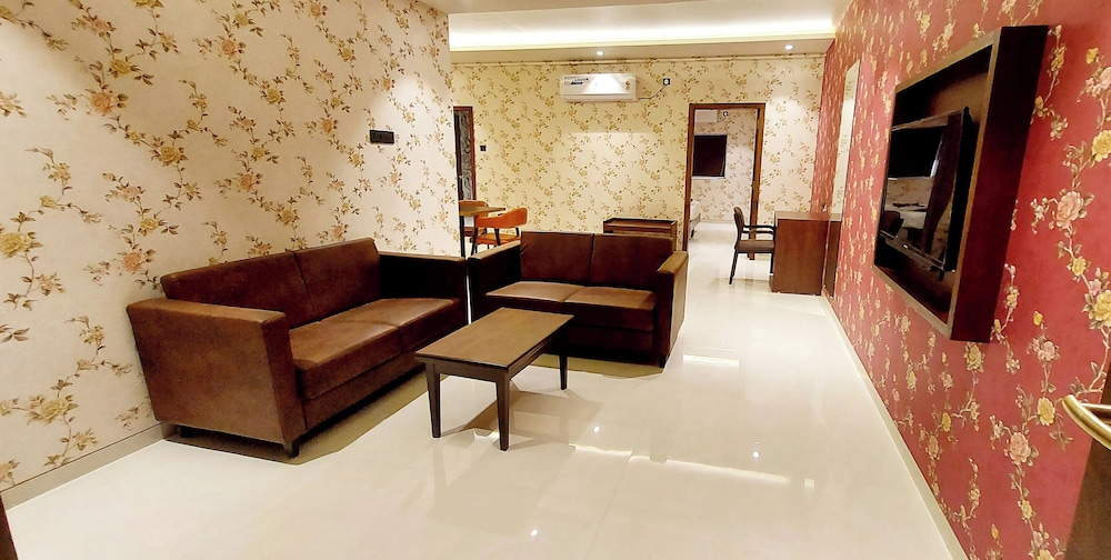 Executive Suite
