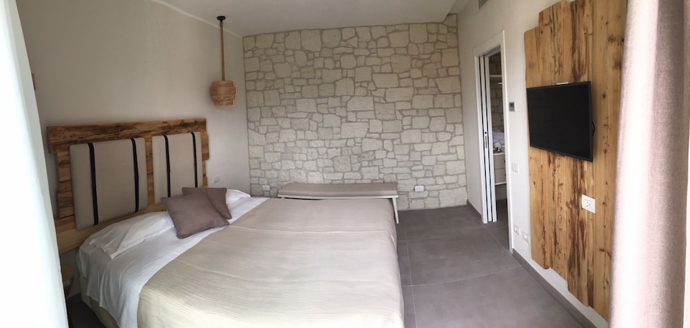 Deluxe Quadruple Room, 2 Bedrooms photo 2