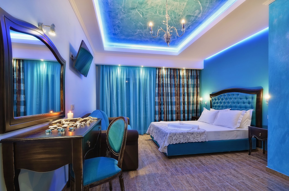 Deluxe Room - Photo 1