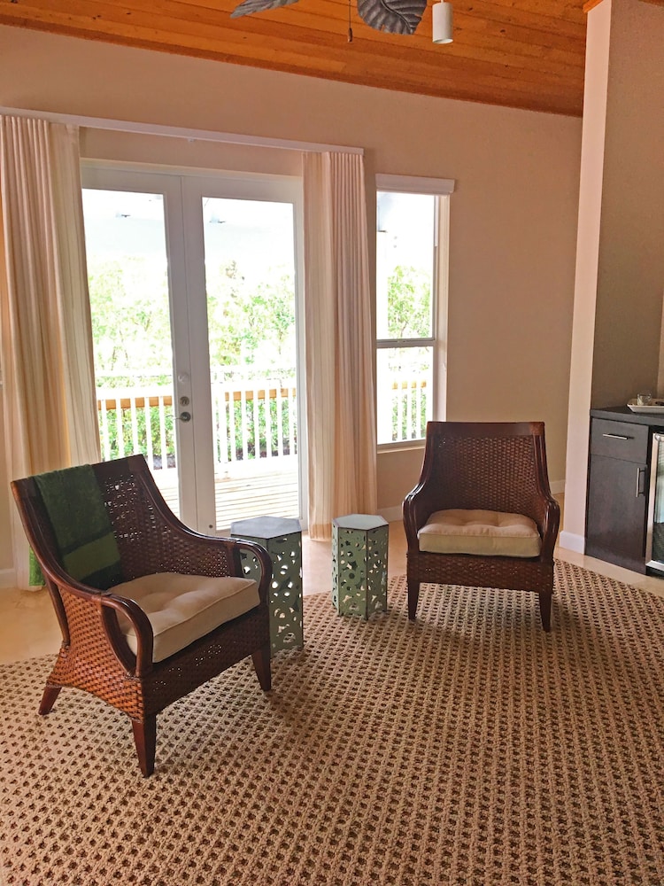 Dolphin Point Villas, Photo 2