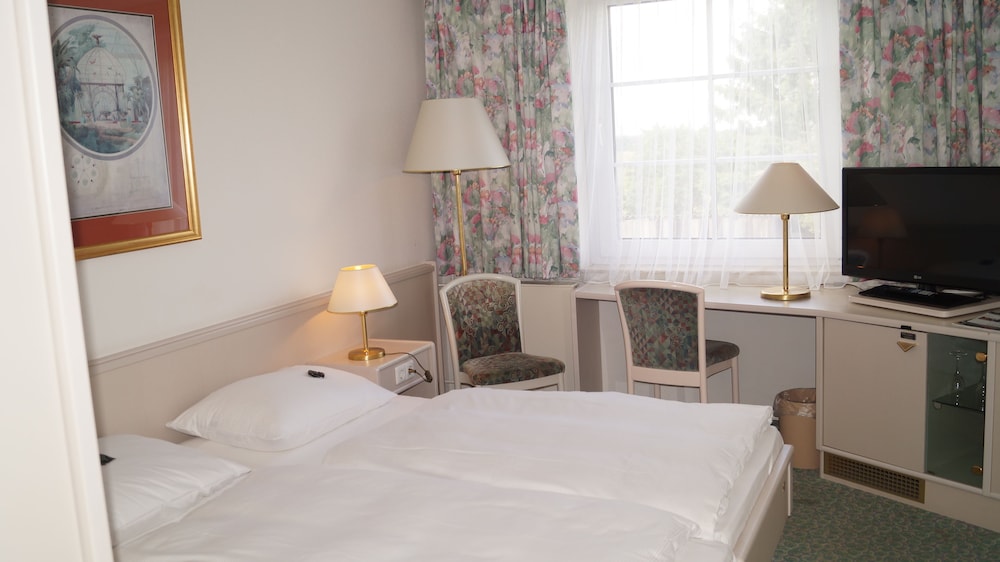 Standard Double Room photo 3