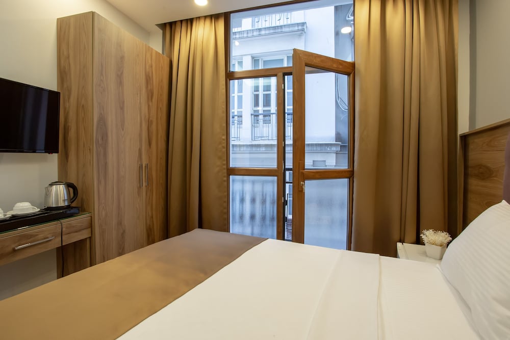 Standard Double Room, Balcony photo 2