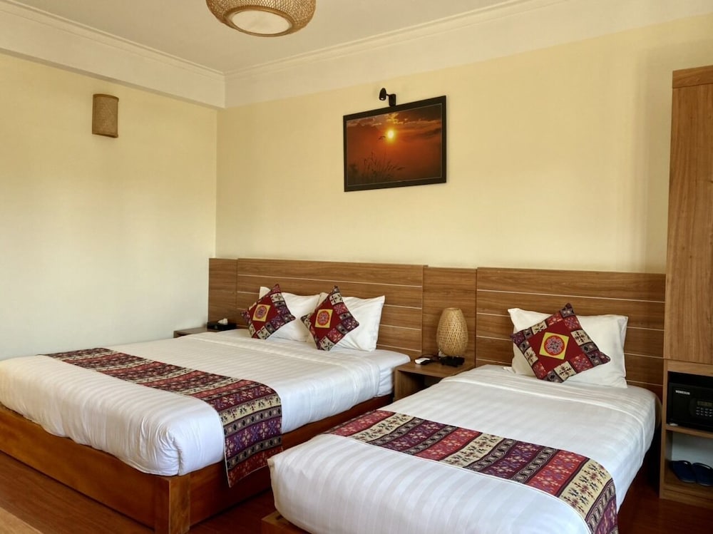 Deluxe Double or Twin Room photo 3