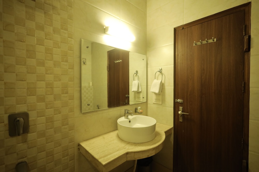 Deluxe Twin Room photo 2