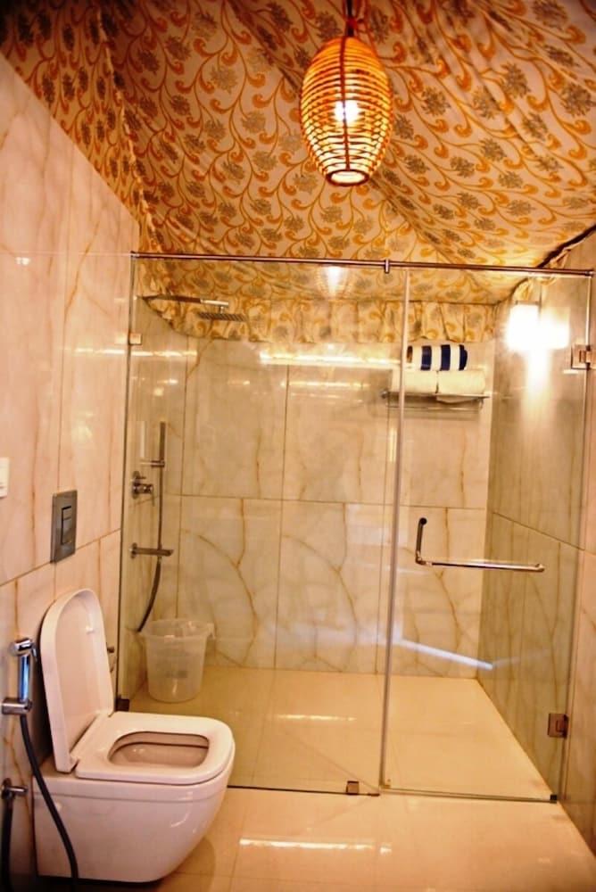 Superior Cottage (Non Smoking) photo 3