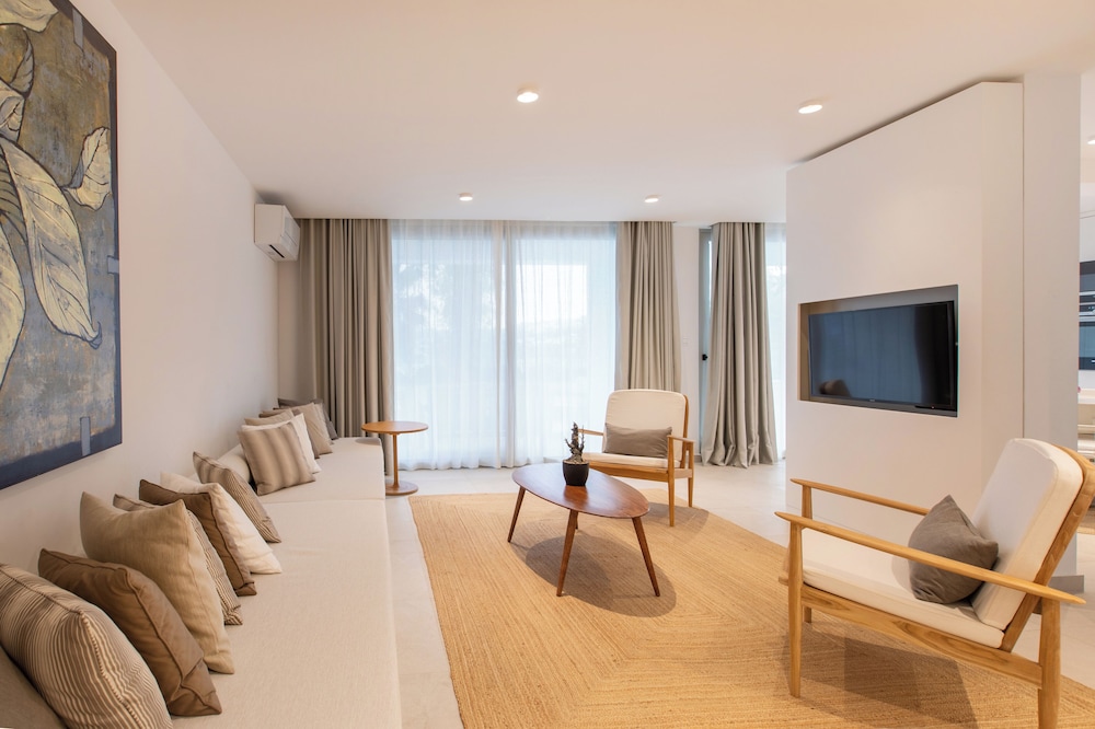 Exclusive Condo