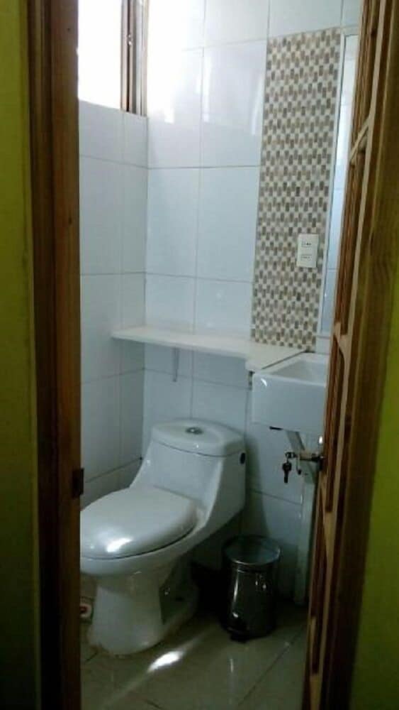 Comfort Apartment, 1 Queen Bed, Smoking, Private Bathroom photo 3
