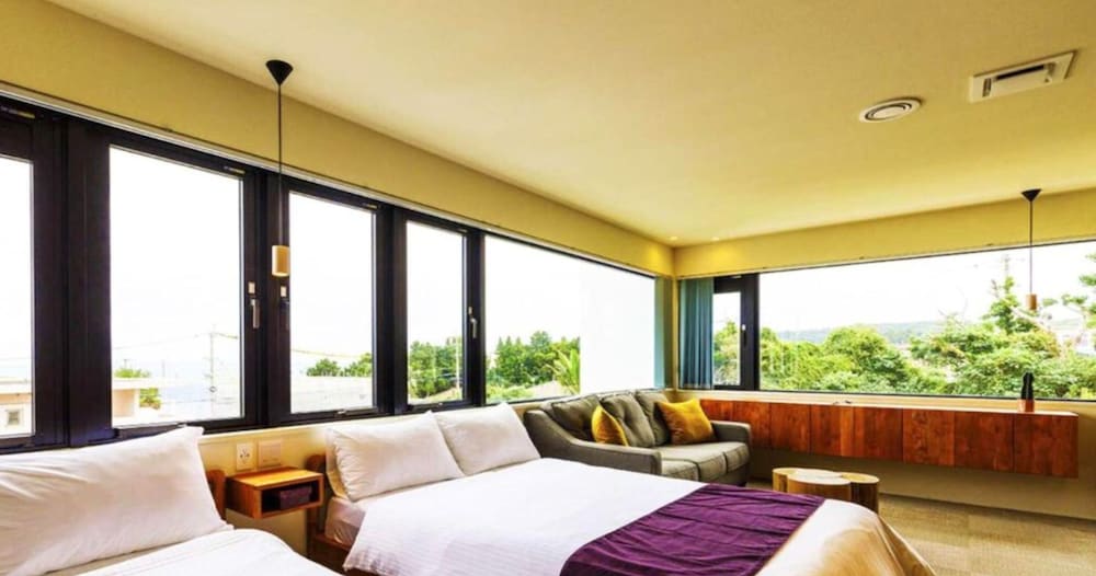 Executive Condo, 3 Bedrooms, Non Smoking
