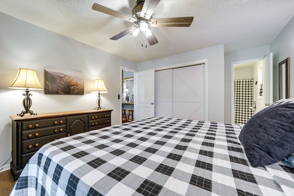 House (2 Bedrooms) photo 3