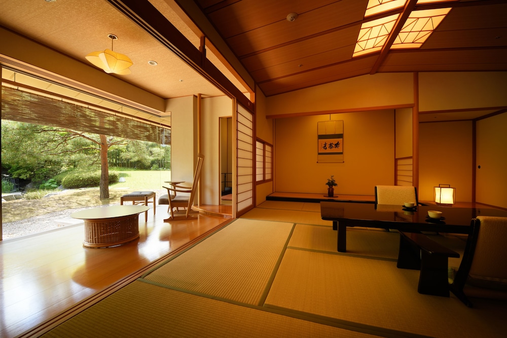 Japanese Style Room, Main Building photo 1
