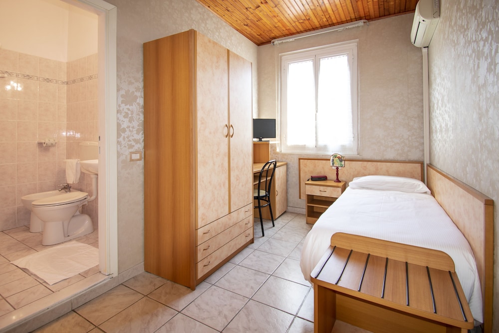 Single Room, 1 Twin Bed