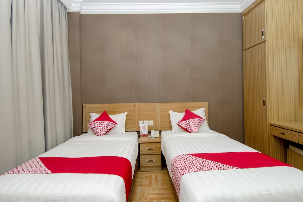 Deluxe Twin Room photo 3