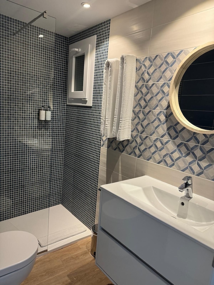 Superior Double or Twin Room photo 3