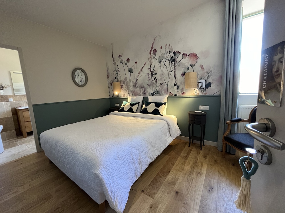 Double Room, Ensuite, Garden View photo 1