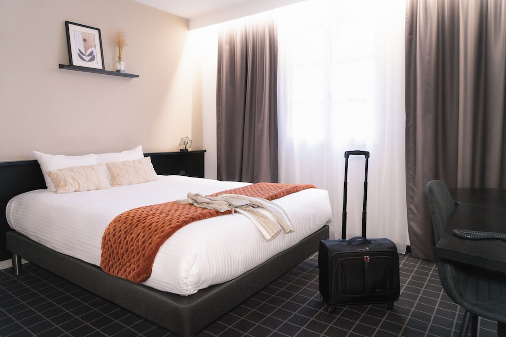 Standard Double Room, Private Bathroom - Photo 2
