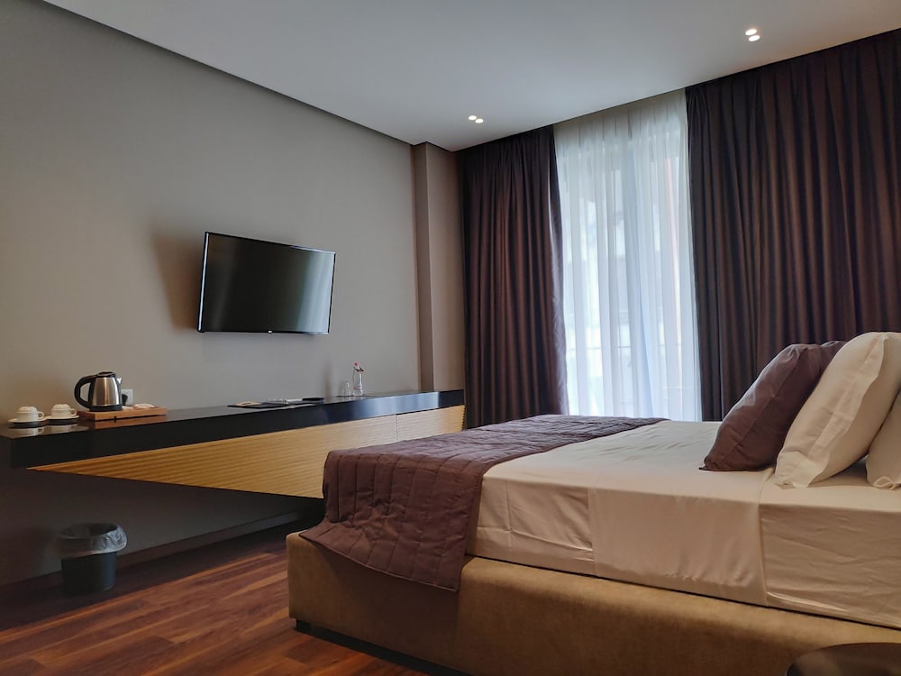 Comfort Double Room, Balcony photo 2