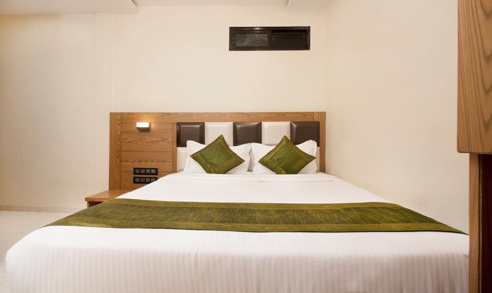 Standard Room - Photo 16