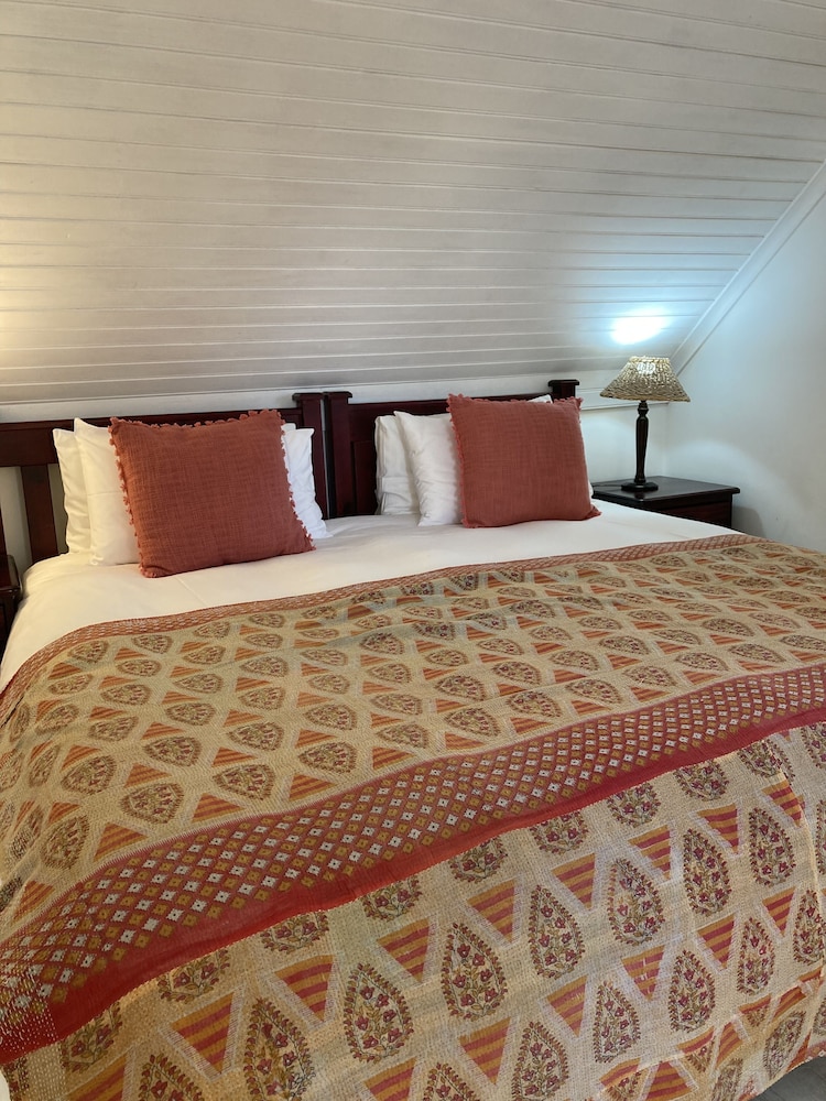 Comfort Cottage photo 2