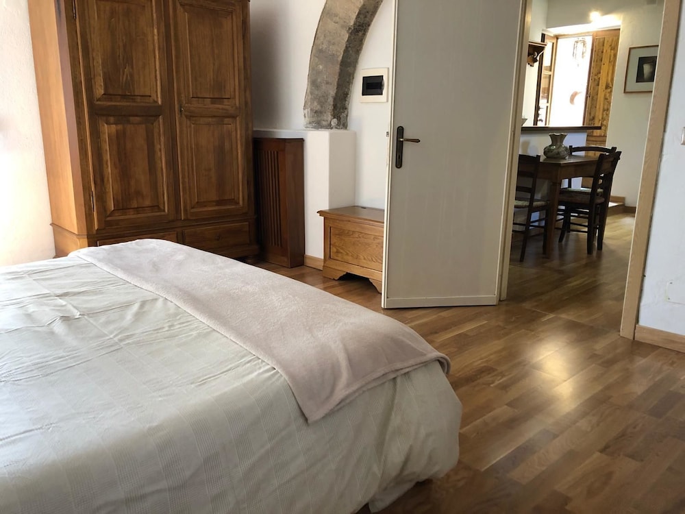 Comfort Apartment, 2 Bedrooms photo 2