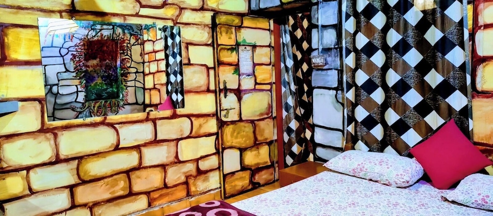 Royal Room