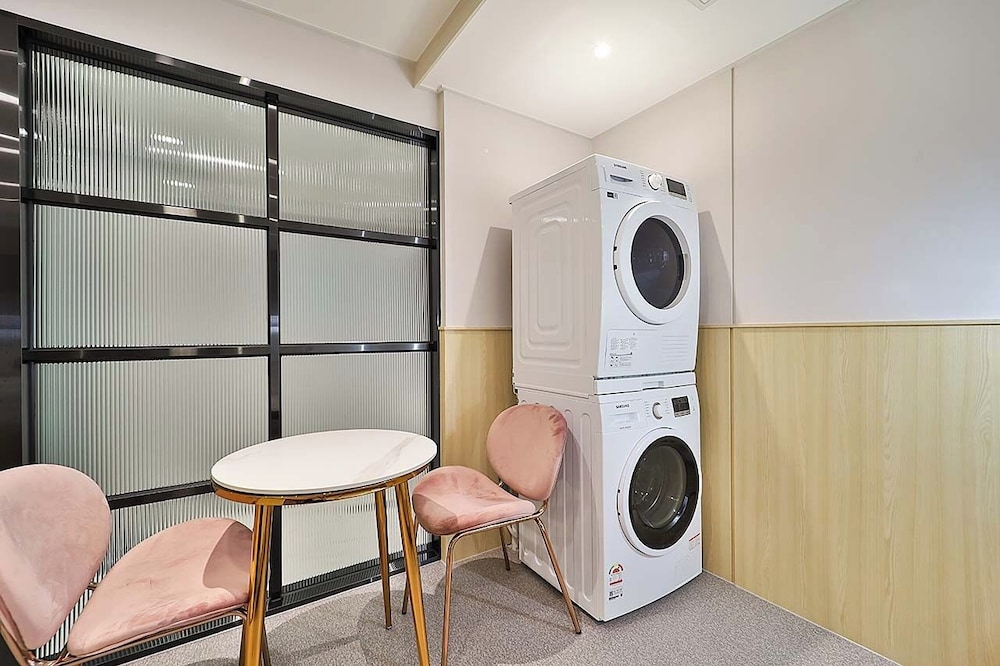 Business Room - Photo 8