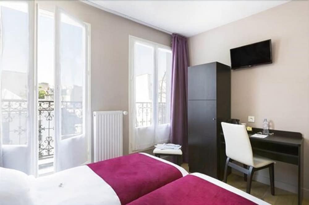Standard Twin Room photo 3