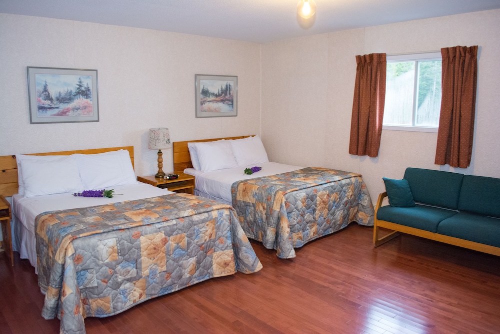 Double Room, 2 Double Beds photo 2