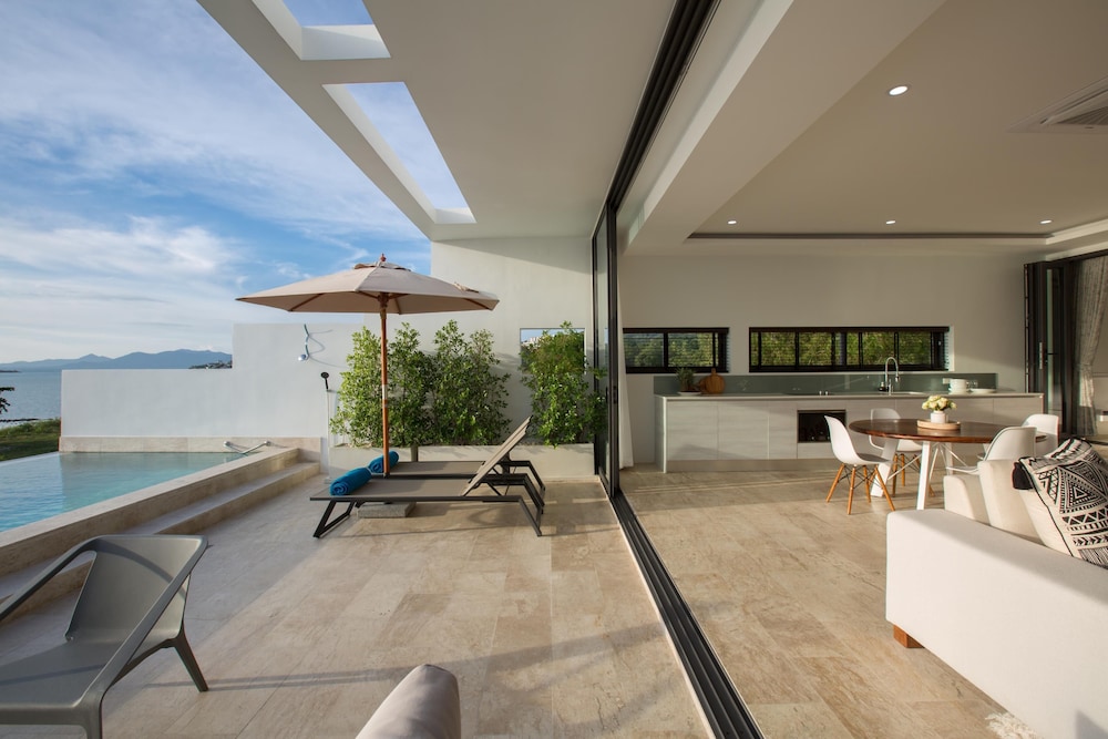 2 Bedroom Sea View Pool Suite & Cinema - Photo 15