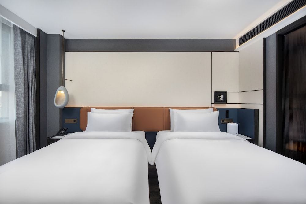 Standard Double Room, City View